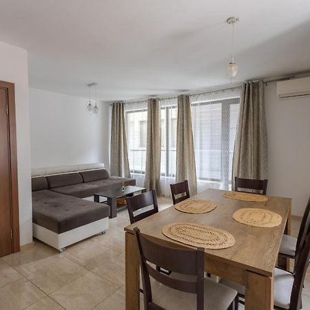 Sea Garden Marina 2 Apartment Варна Экстерьер фото