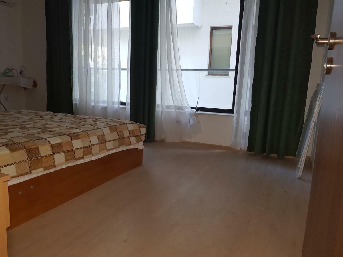 Sea Garden Marina 2 Apartment Варна Экстерьер фото